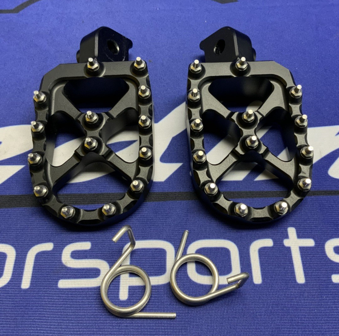 Flo Motorsports Pit Bike Foot Pegs CRF/KLX Kawasaki KLX110 FPEG-798BLK Flo Motorsports Pit Bike Foot Pegs CRF/KLX Kawasaki KLX110 FPEG-798BLK