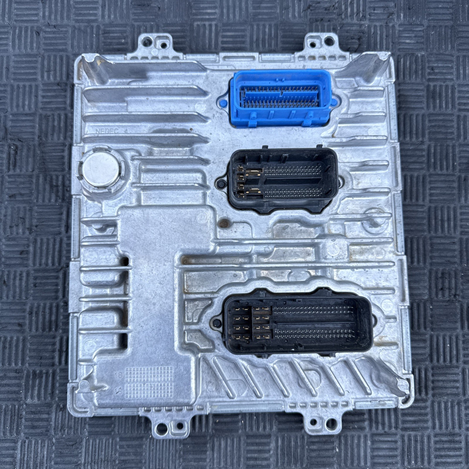 2017-2024 Chevrolet GMC L5P 6.6L Duramax ECM ECU 12704980 E41 Tested OEM 2017-2024 Chevrolet GMC L5P 6.6L Duramax ECM ECU 12704980 E41 Tested OEM