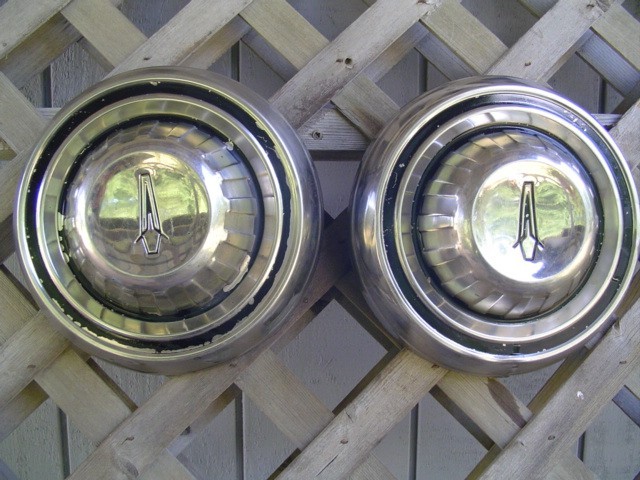 2 VINTAGE MOPAR DODGE CHRYSLER PLYMOUTH CHARGER HUBCAPS WHEEL COVERS CENTER CAPS