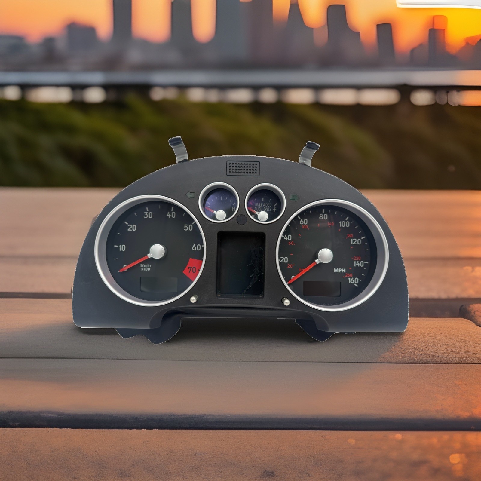 2000-2006 Audi TT Mk1 Gauge Cluster Instrument Speedo Tach 8N1920980A OEM Used 2000-2006 Audi TT Mk1 Gauge Cluster Instrument Speedo Tach 8N1920980A OEM Used