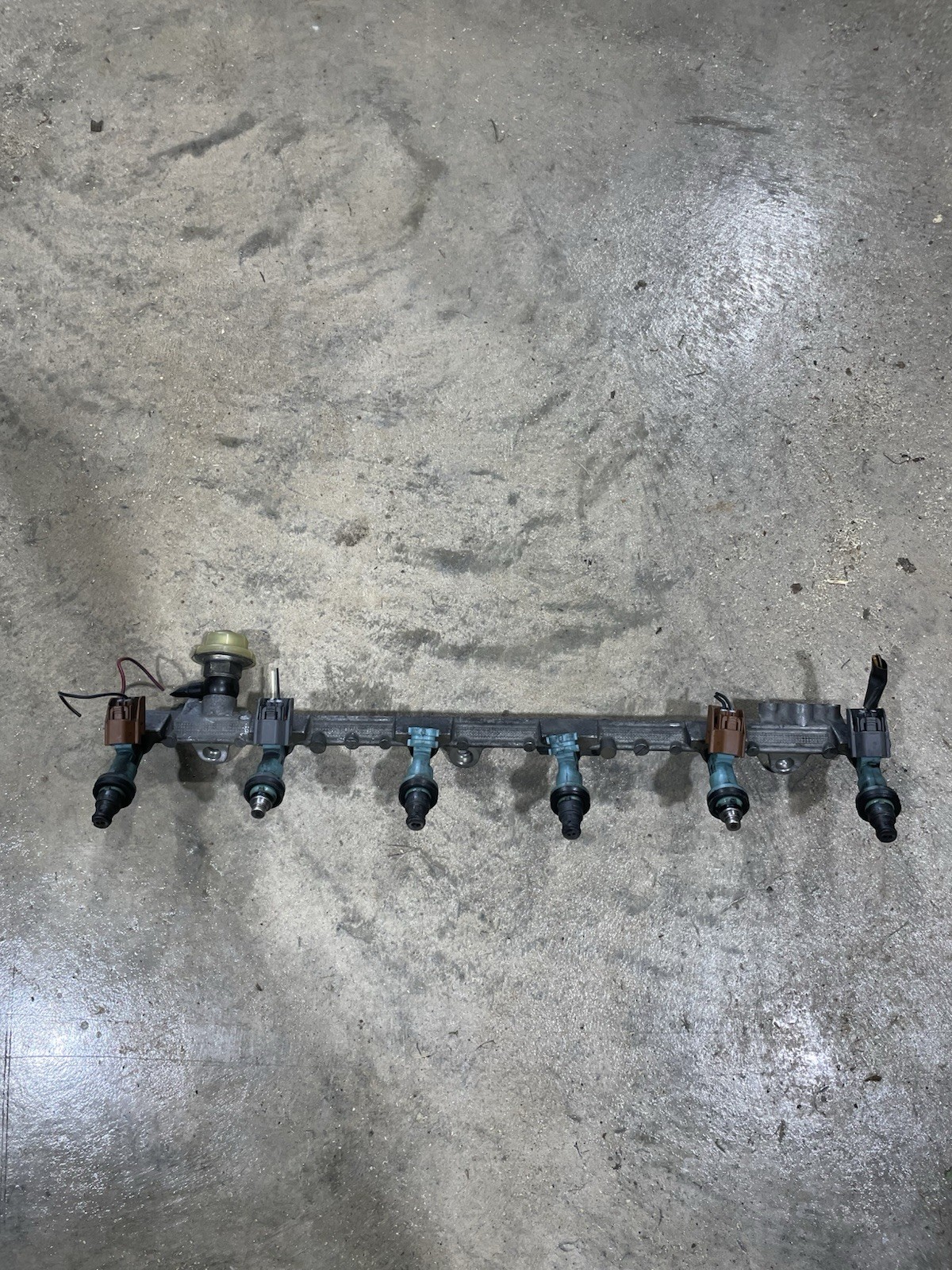 ✅2001-05 Lexus GS300 Fuel Injector Rail Assembly OEM 2JZ-GE 2JZ IS300 Injectors ✅2001-05 Lexus GS300 Fuel Injector Rail Assembly OEM 2JZ-GE 2JZ IS300 Injectors