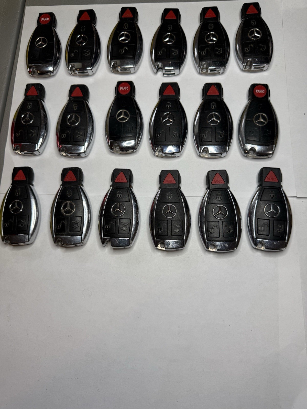 Lot of 18 OEM Mercedes Chrome Flip Keys Mixed Part Numbers Used Locked Lot of 18 OEM Mercedes Chrome Flip Keys Mixed Part Numbers Used Locked