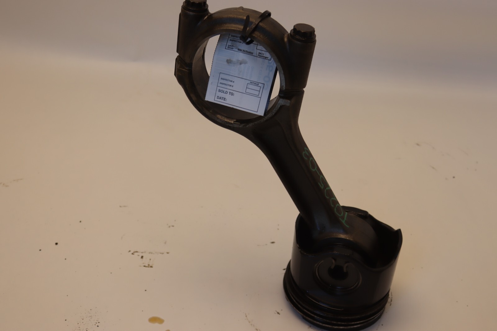 08-2017 FREIGHTLINER CASCADIA 125 DIESEL DETROIT DD15 PISTON ROD CONNECTION OEM 08-2017 FREIGHTLINER CASCADIA 125 DIESEL DETROIT DD15 PISTON ROD CONNECTION OEM