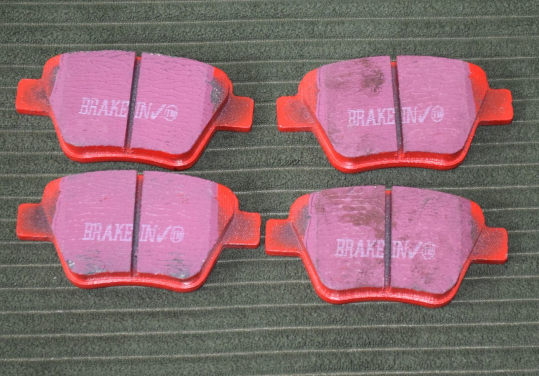 EBC Brakes Redstuff 3000 Series Sport Brake Pad Set DP32075C Ceramic Pads