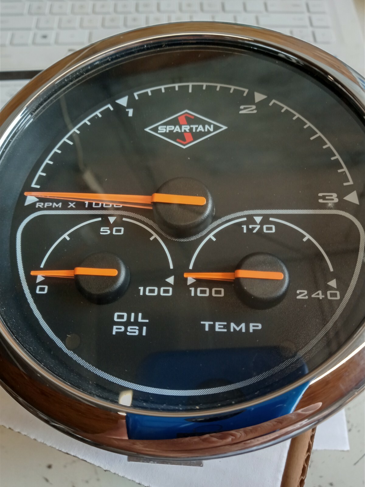 NEW Spartan Gauge NGI 3-in-1 5 INCH TACH AMBER LIGHT 00041318 NEW Spartan Gauge NGI 3-in-1 5 INCH TACH AMBER LIGHT 00041318