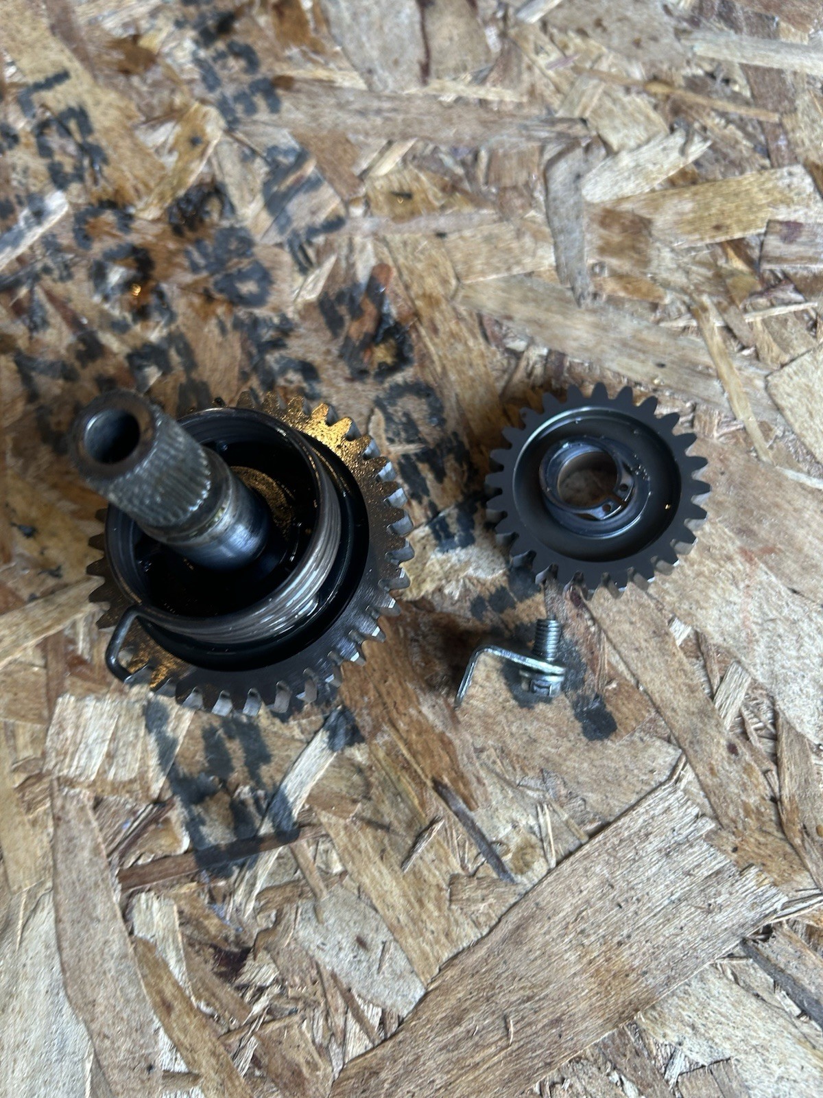 1994 KTM 250exc Kick Start Gear and Idler Assembly 1994 KTM 250exc Kick Start Gear and Idler Assembly