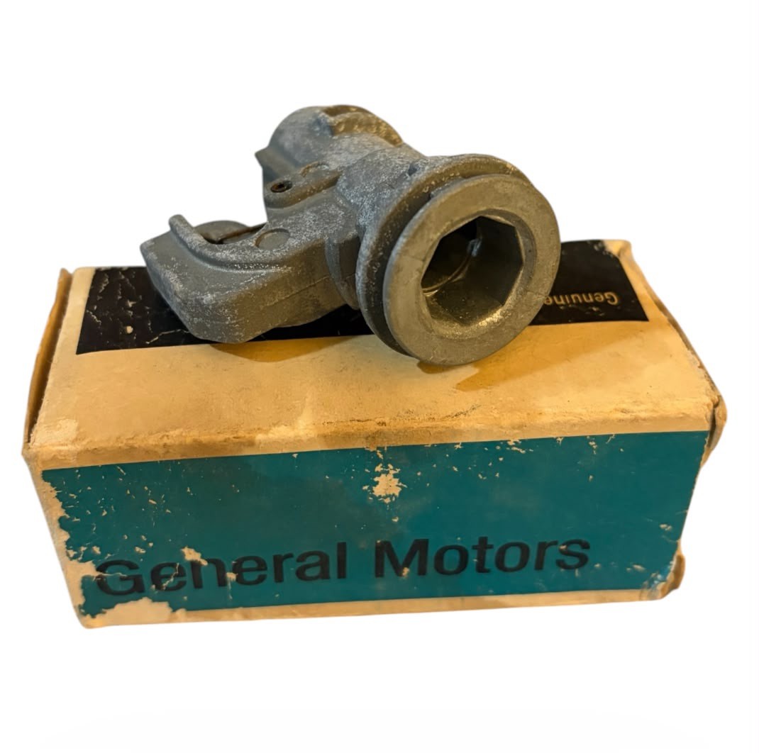 NOS GM 1978 79 80 81 Chevrolet Corvette C3 Impala Wagon Glove Box Lock 20194374 NOS GM 1978 79 80 81 Chevrolet Corvette C3 Impala Wagon Glove Box Lock 20194374