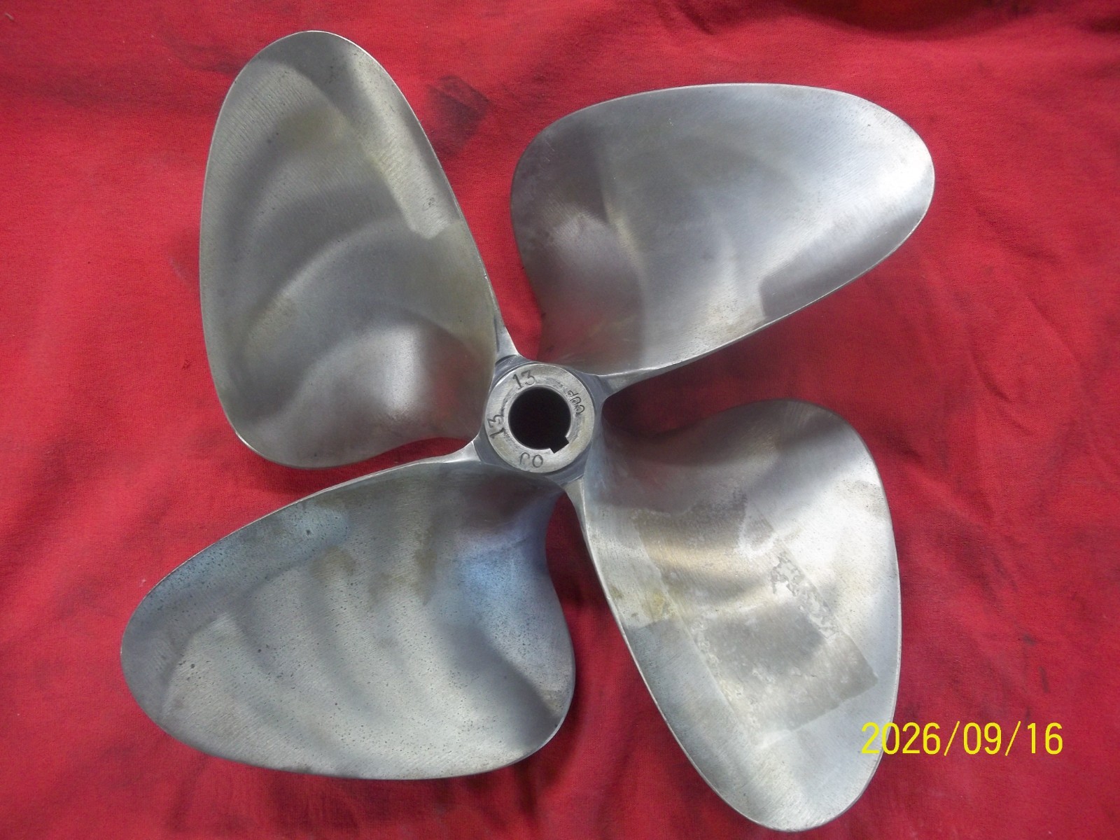 OJ Prop 13 X 13 LEDGEND 1 Inch, Four Blade, Like New Left Hand OJ Prop 13 X 13 LEDGEND 1 Inch, Four Blade, Like New Left Hand