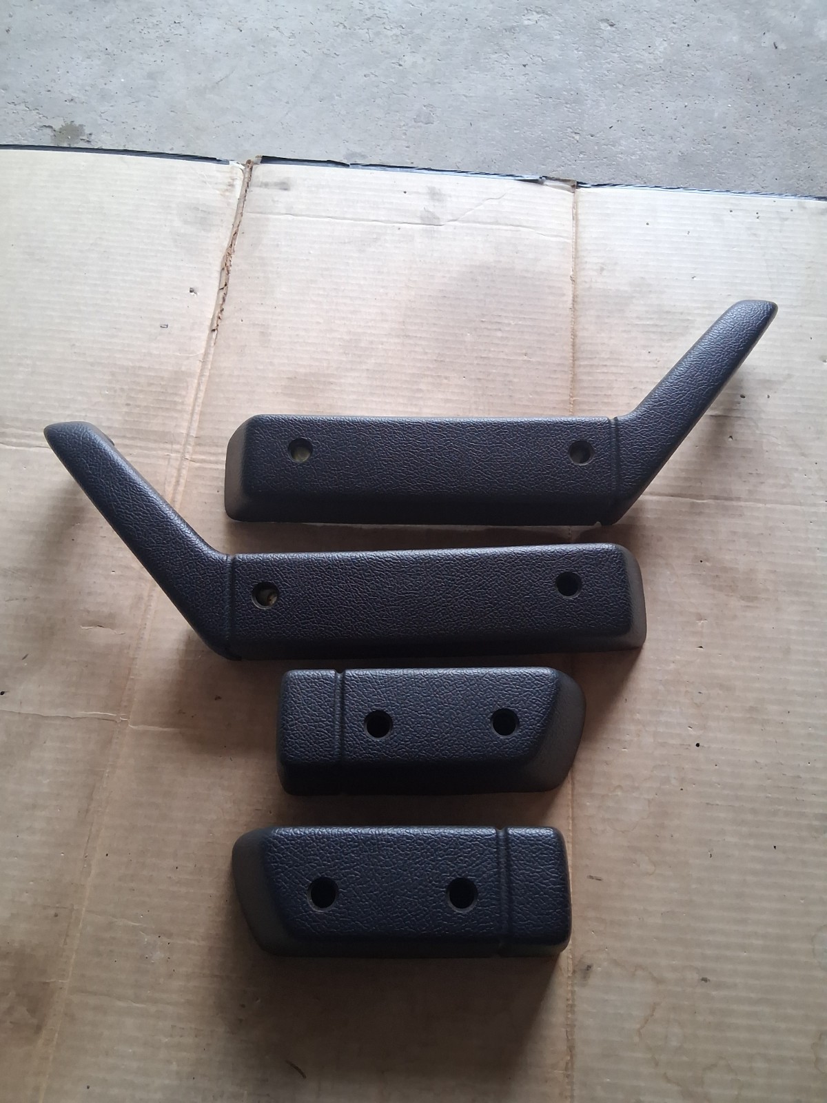 Volvo 240 Dark Blue Non-power Arm Rests Great Condition Rare Volvo 240 Dark Blue Non-power Arm Rests Great Condition Rare