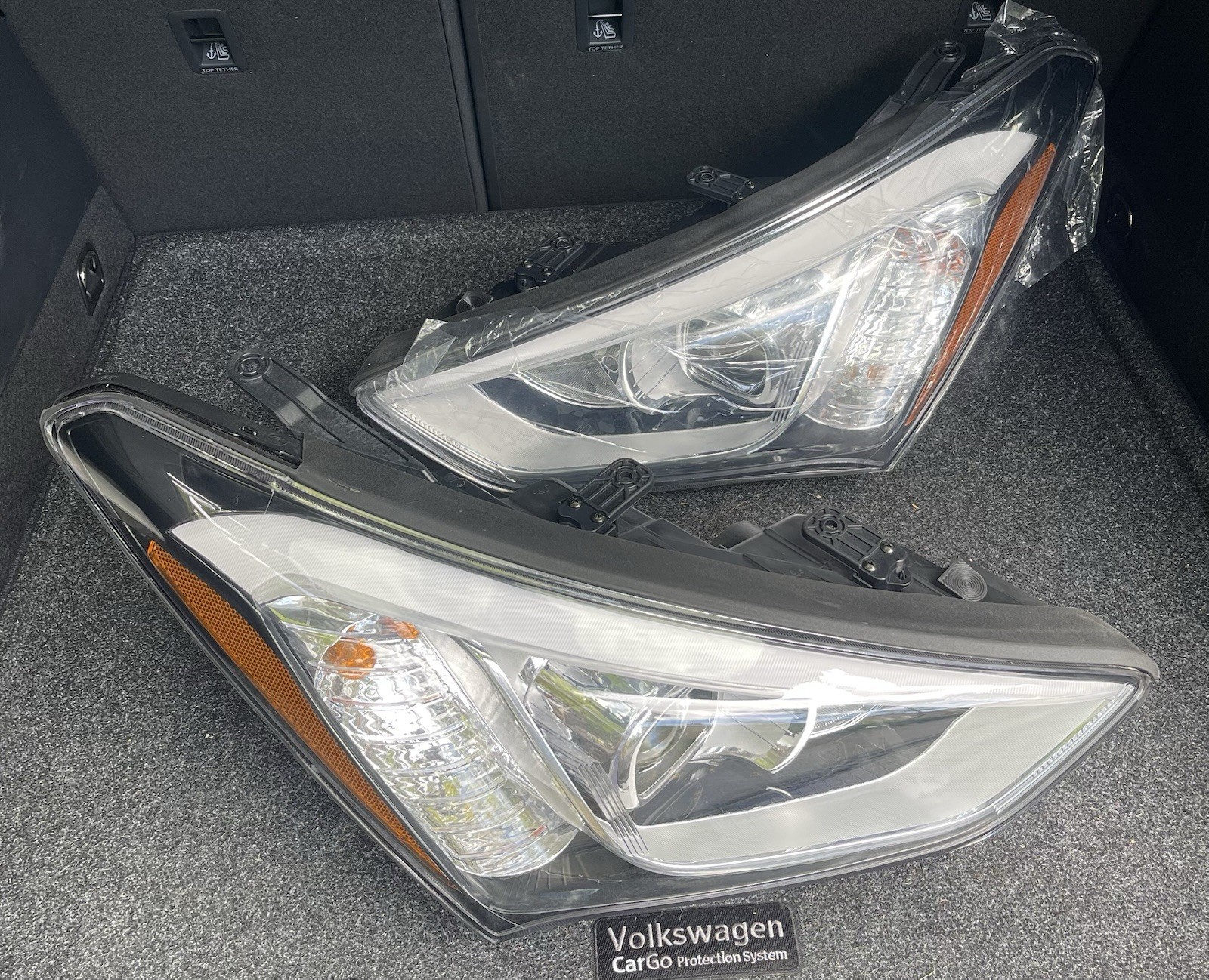 2013-2016 Hyundai Santa Fe SE GLS Limited Headlight Pair With LED DRL