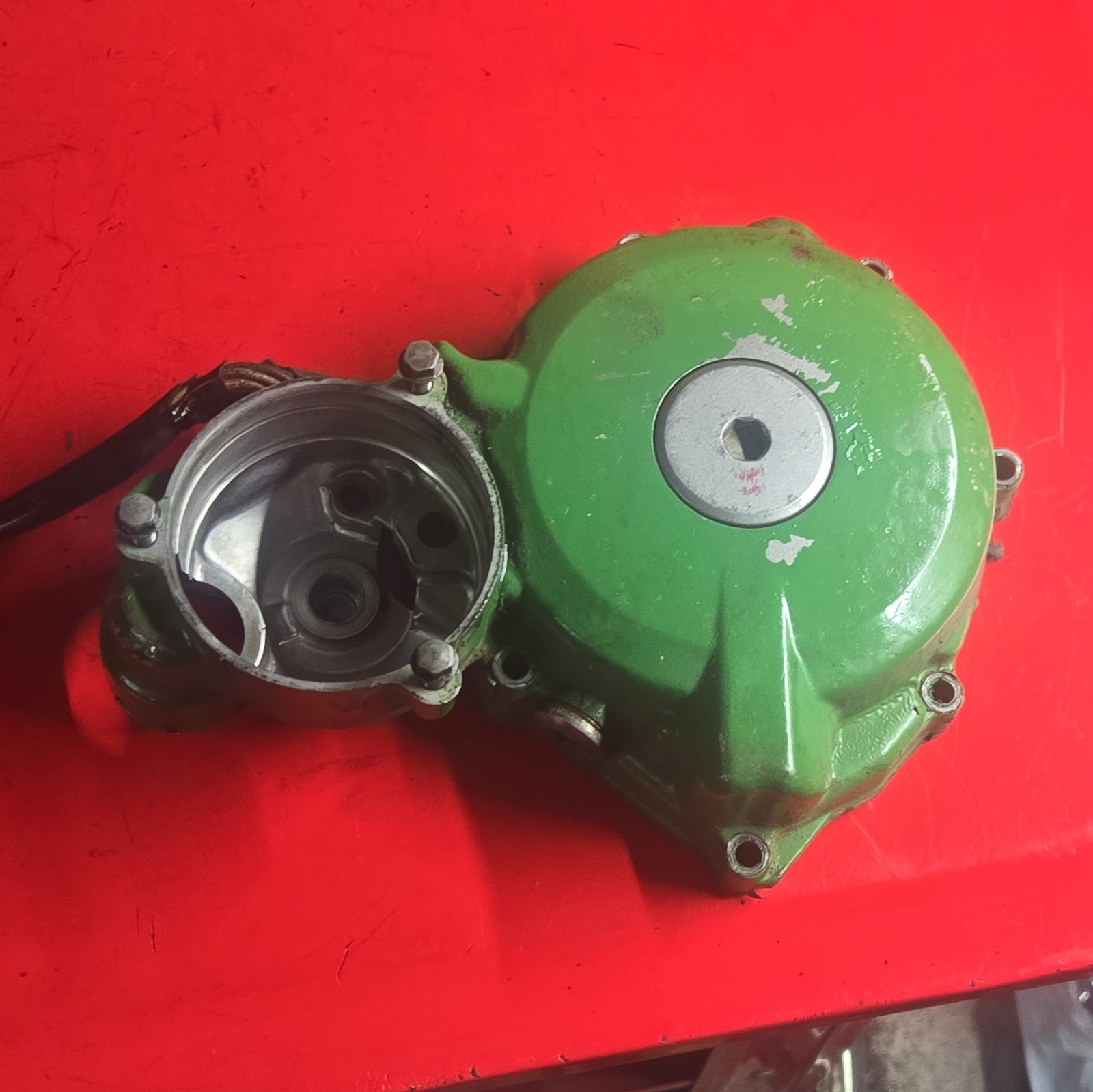 03-08 SUZUKI LTZ 400 Magneto Stator Side Cover Left Crankcase Cover DVX KFX 03-08 SUZUKI LTZ 400 Magneto Stator Side Cover Left Crankcase Cover DVX KFX