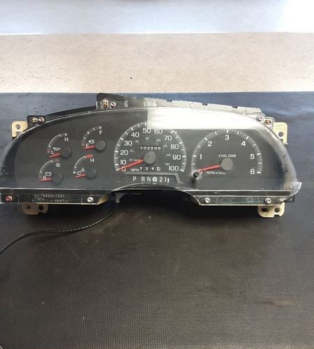 1997-1998 Ford F-150 Speedometer Gauges Cluster MPH OEM