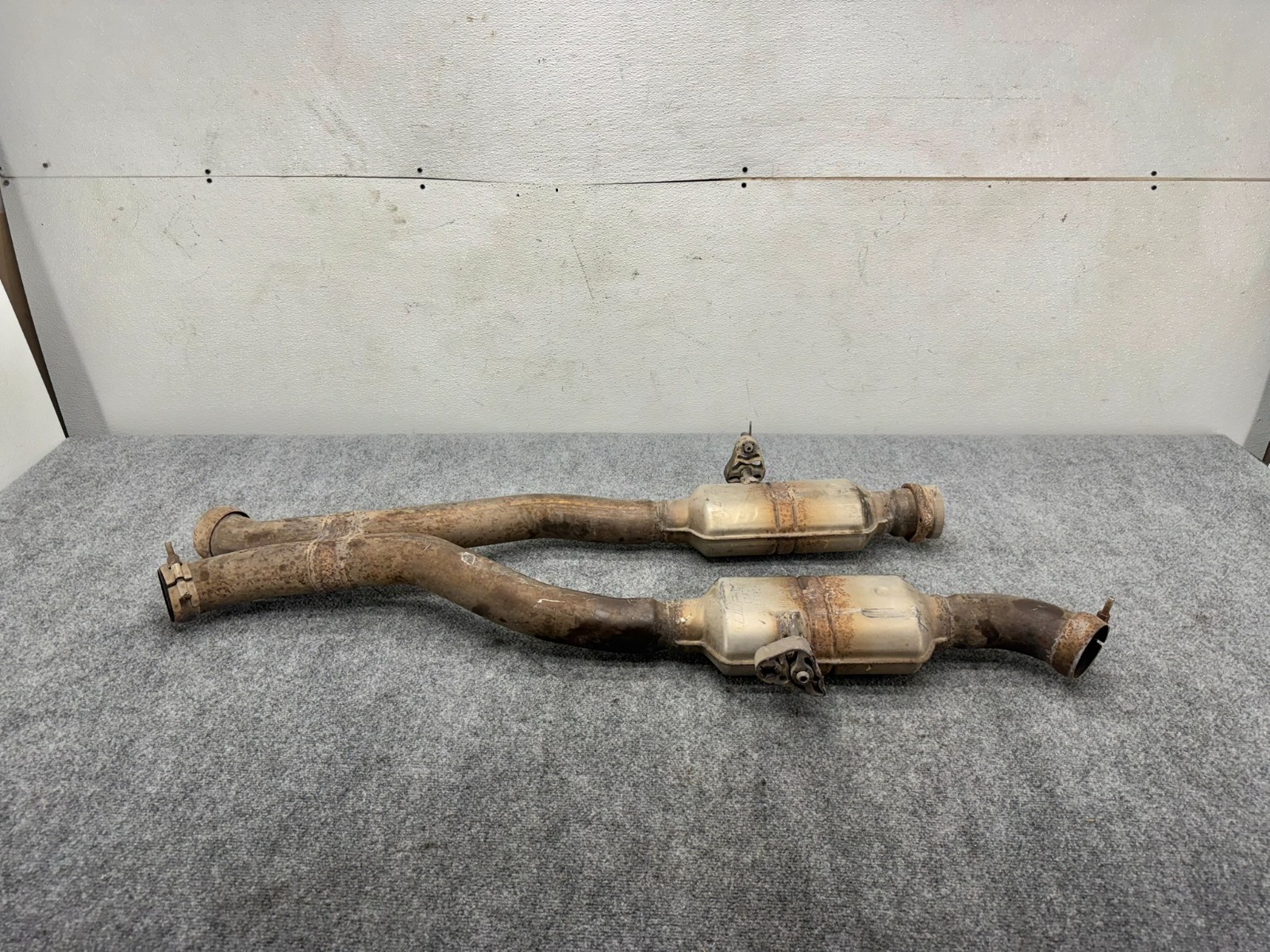 07-11 MERCEDES W164 ML63 AMG EXHAUST CENTRAL RESONATOR MID PIPE SILENCER OEM