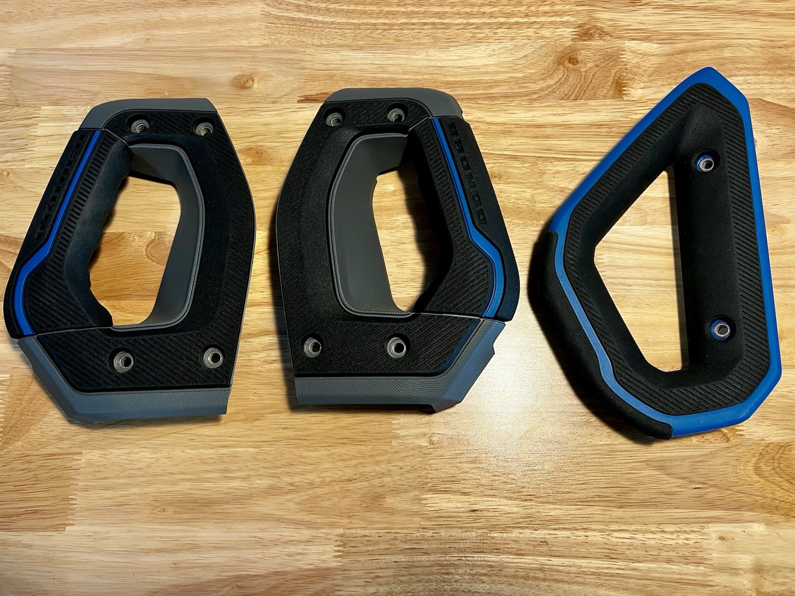 2021+ Ford Bronco Grab Handles Black Diamond Blue 2021+ Ford Bronco Grab Handles Black Diamond Blue