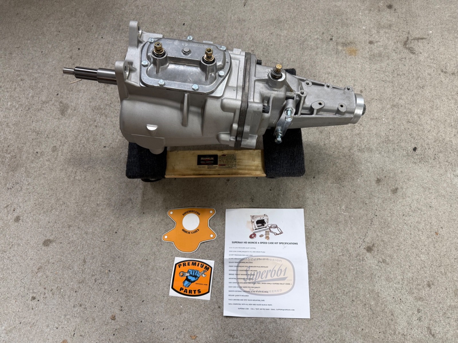 Custom HD Muncie M22 Close Ratio 4 Speed Trans .. All New Internals 10/27 spline
