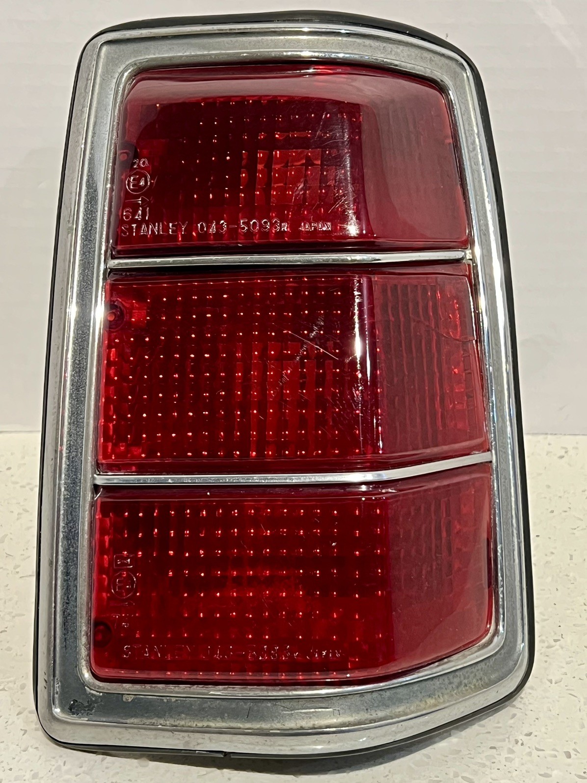 1972-1976 Honda Civic OEM Right Tail Light Assembly Stanley 043-5093R  Japan