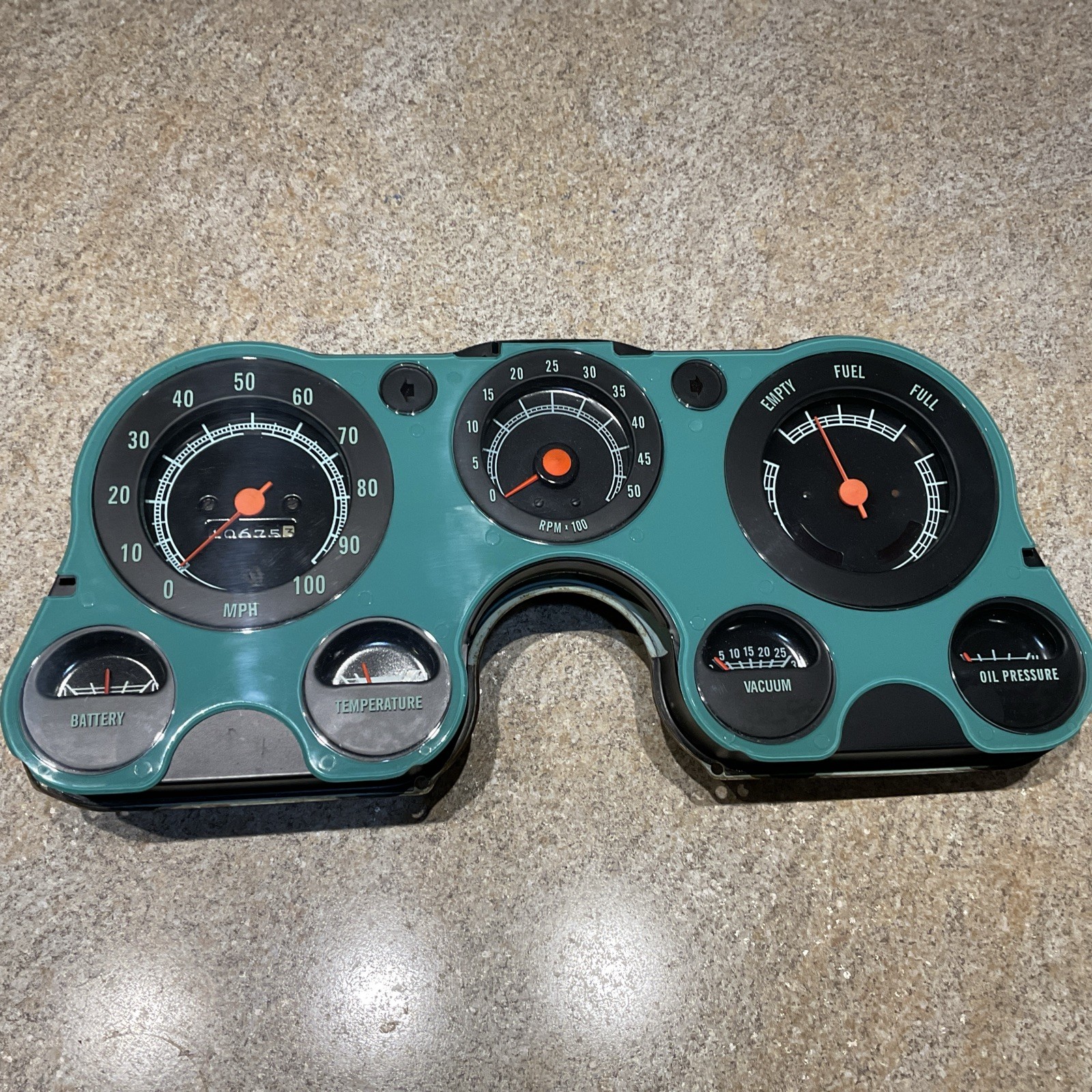 1967-1972 Chevy Truck/Blazer 5K Tach Dash In Very Good Condition 1967-1972 Chevy Truck/Blazer 5K Tach Dash In Very Good Condition