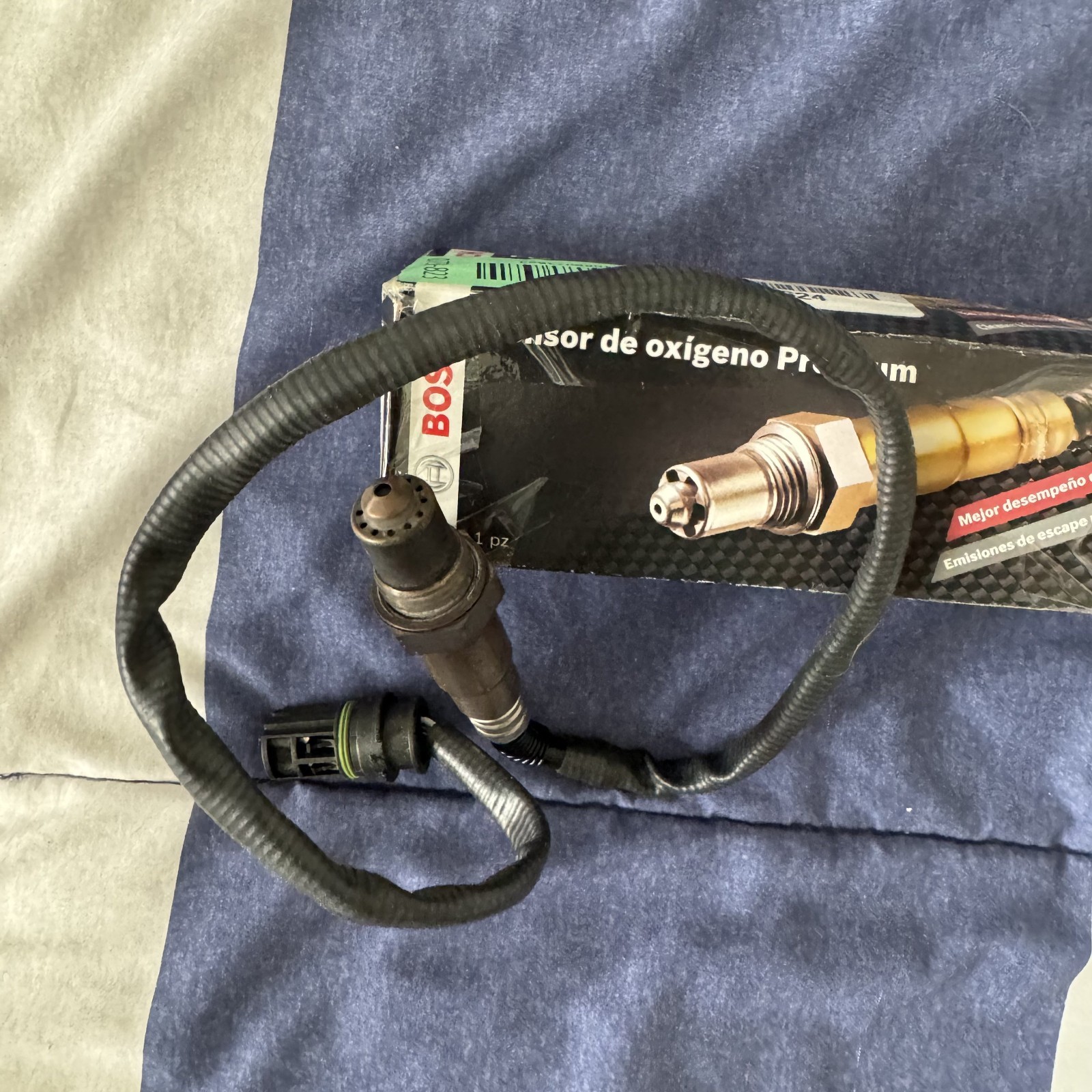 Oxygen Sensor-Actual OE Bosch 15167 Oxygen Sensor-Actual OE Bosch 15167