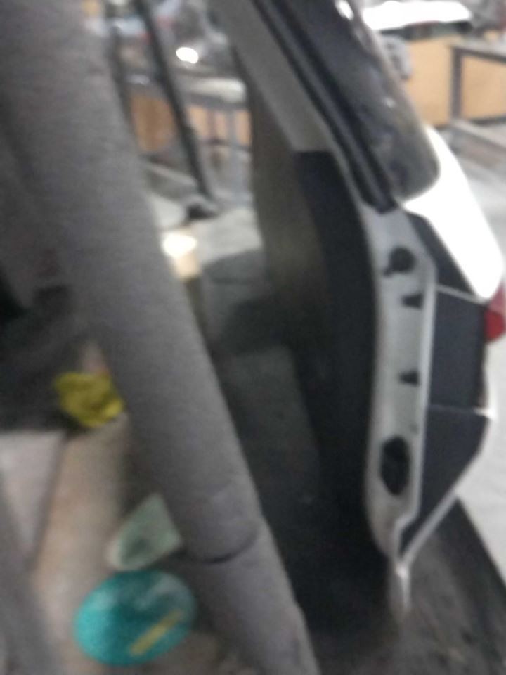 Trunk/Hatch/Tailgate 116.7\ Trunk/Hatch/Tailgate 116.7\