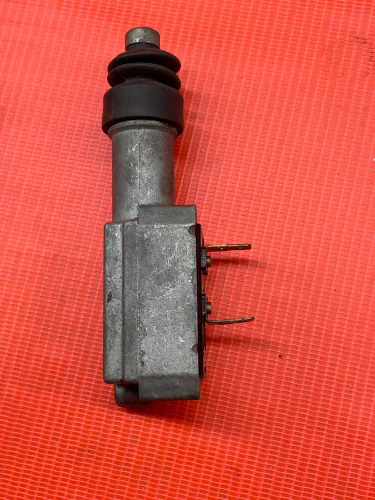 NOS New Genuine Delco Remy kickdown Turbo 400 Switch OEM SS Camaro Chevelle