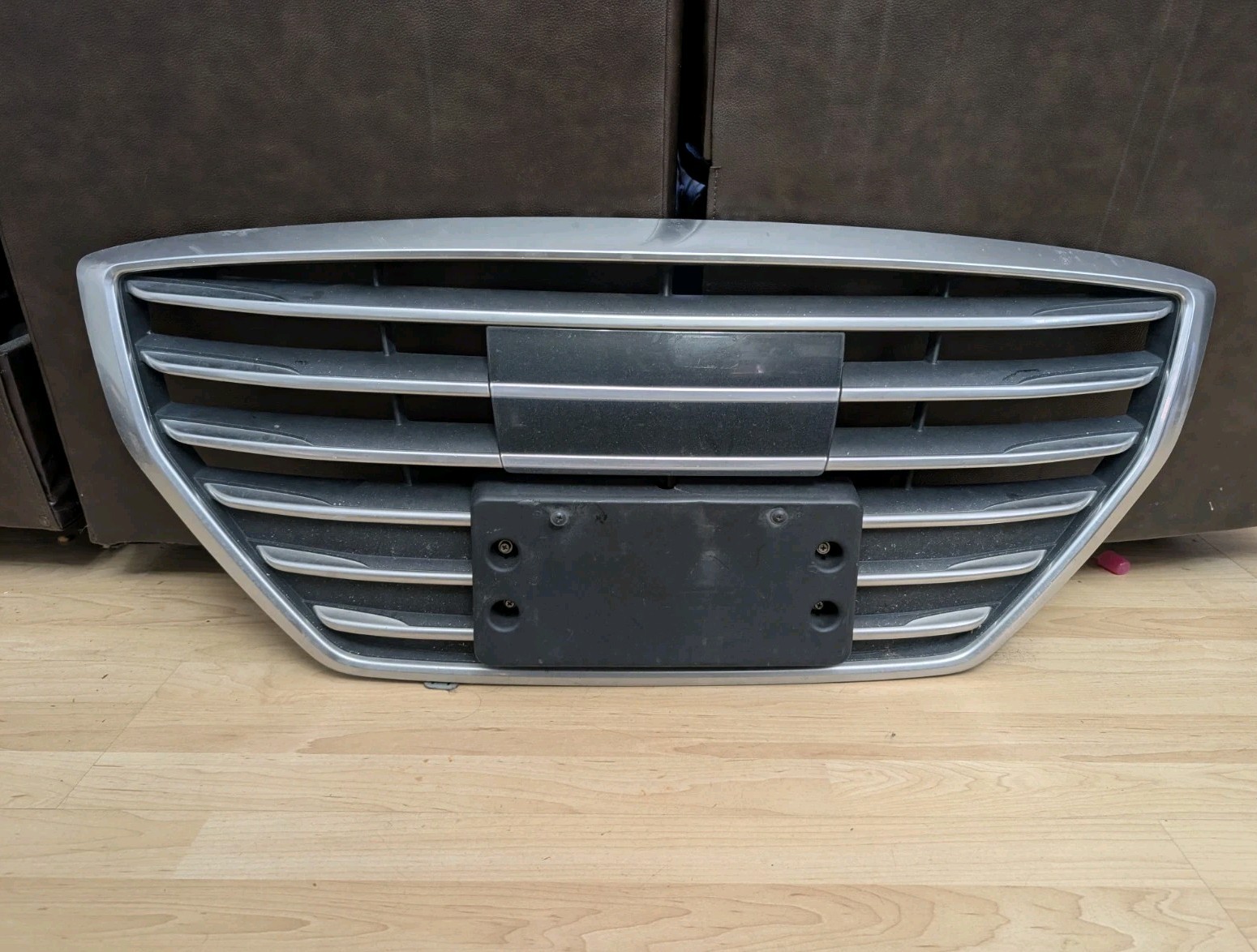 15-17 Hyundai Genesis Sedan Grille Distance Sensor Panel OEM 15-17 Hyundai Genesis Sedan Grille Distance Sensor Panel OEM
