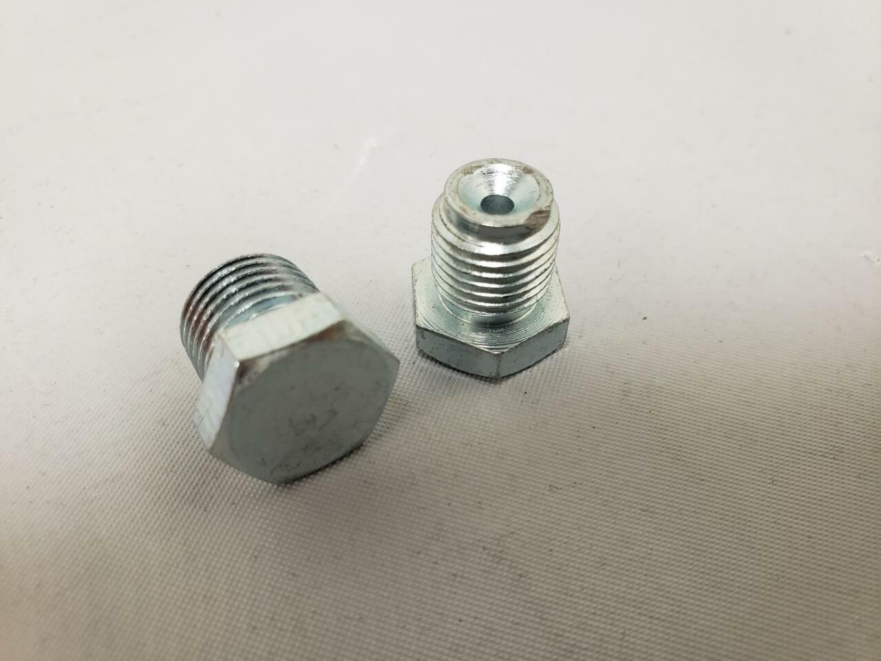 GM Master Cylinder Side Plugs 9/16 GM Master Cylinder Side Plugs 9/16