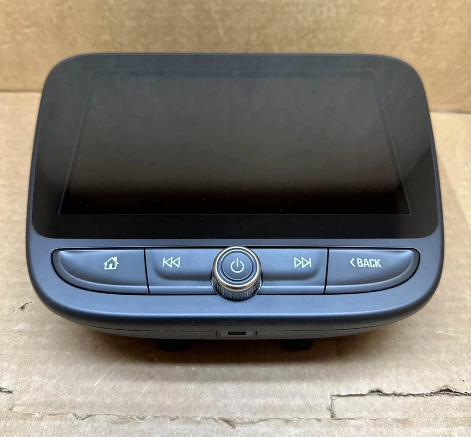 2016–2017 Chevy Malibu Navigation GPS Display Screen – OEM Radio Panel –Warranty