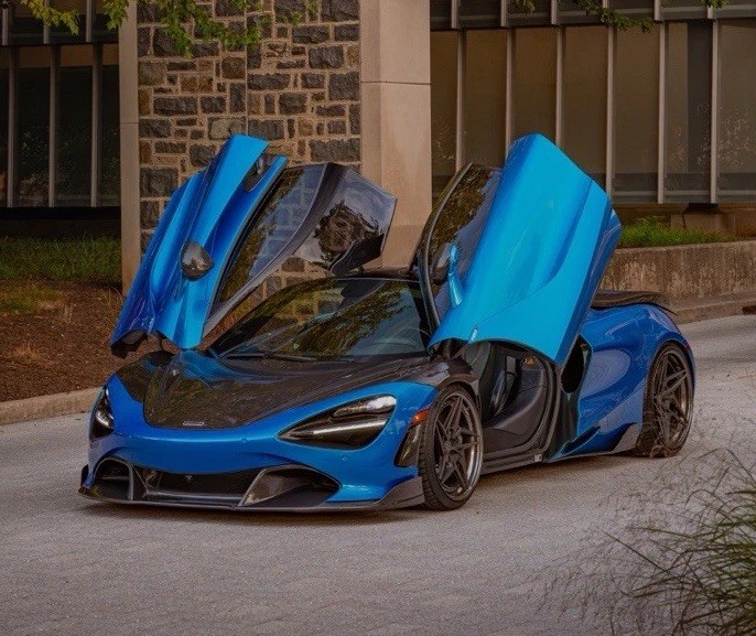 McLaren 720S, RH, Right, Exhaust Manifold, Used, P/N 14FA036CP REINFORCED McLaren 720S, RH, Right, Exhaust Manifold, Used, P/N 14FA036CP REINFORCED