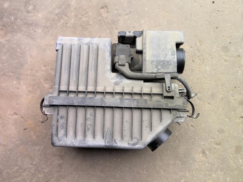 2006-2010 Toyota Highlander Air Cleaner 3.3L VIN W 5th Digit Hybrid OEM
