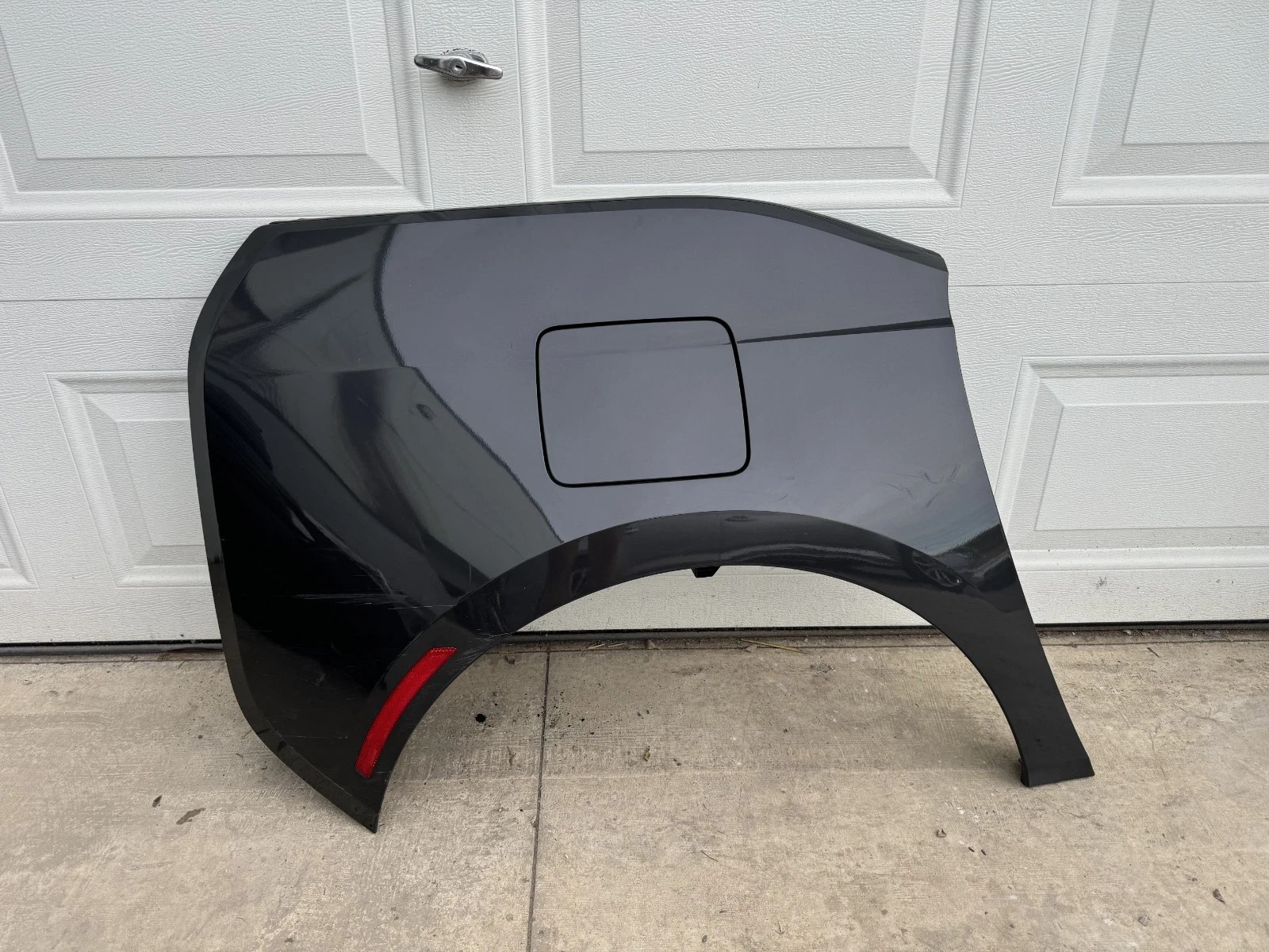 14 - 21 BMW i3 I01 REAR RIGHT PASSENGER SIDE QUARTER PANEL SHELL COVER OEM 14 - 21 BMW i3 I01 REAR RIGHT PASSENGER SIDE QUARTER PANEL SHELL COVER OEM