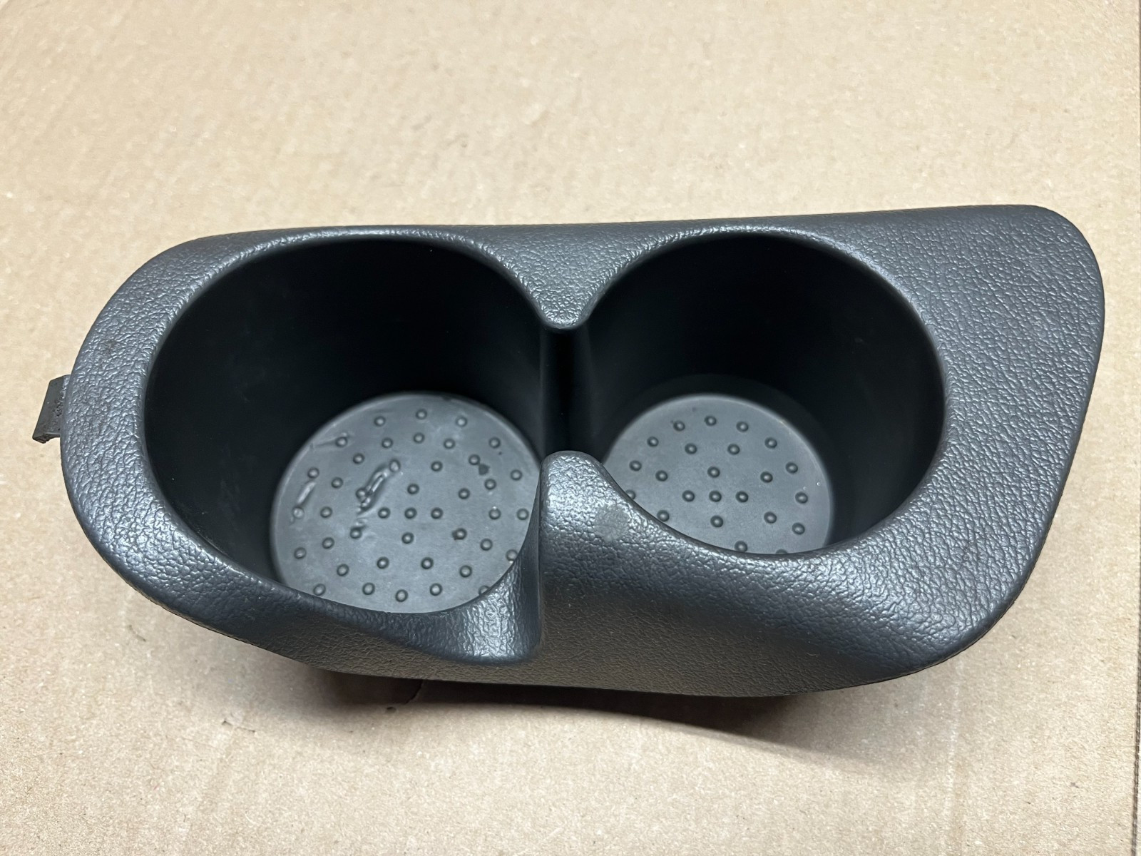1998 1999 2000 Ford Mustang Grey Gray Cup Holder OEM F8ZX-63135A60-ABW 1998 1999 2000 Ford Mustang Grey Gray Cup Holder OEM F8ZX-63135A60-ABW
