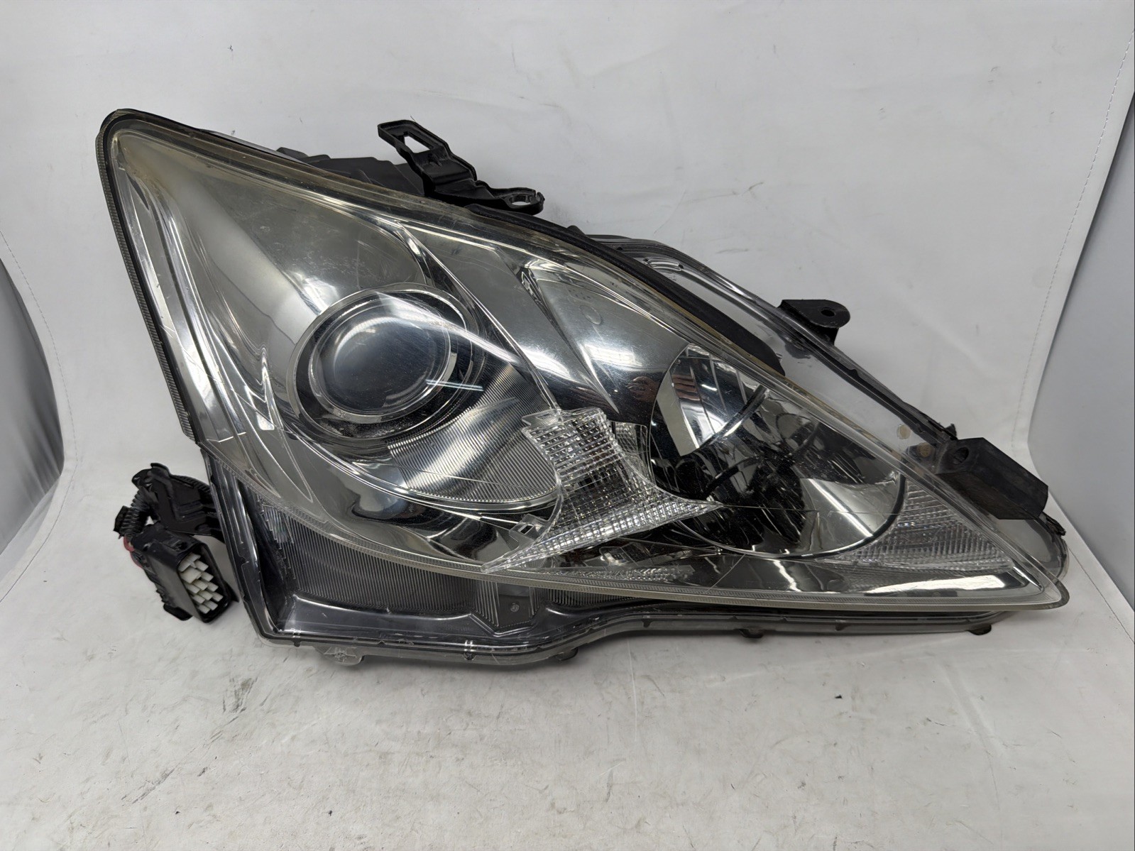 06-10 LEXUS IS250 IS350 RIGHT SIDE PASSENGER SIDE  HEADLIGHT BARE JAPAN OEM