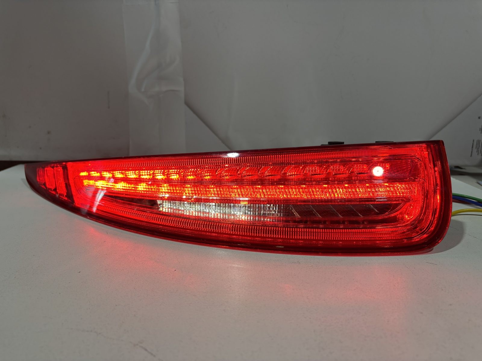 2014 2016 PORSCHE 911 OUTER TAIL LIGHT ASSEMBLY OEM LEFT DRIVER SIDE LED LAMP