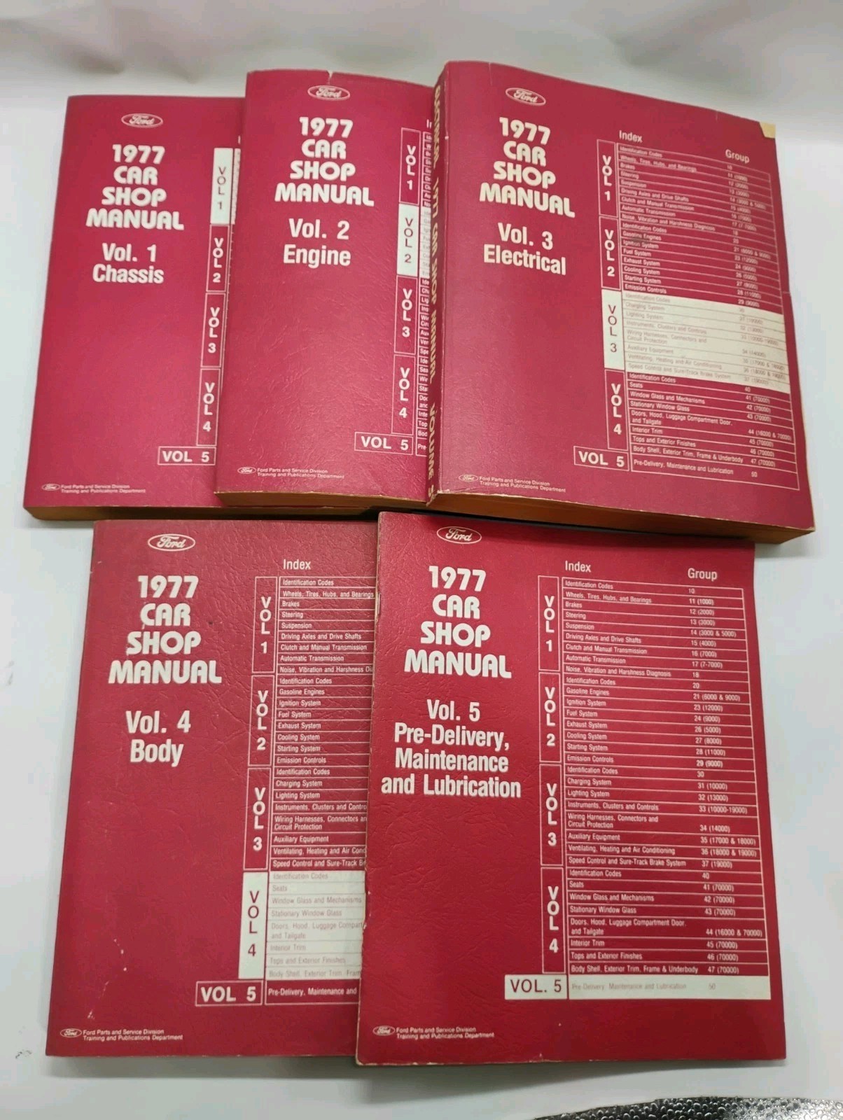 Vintage FORD 1977 Passenger Car Shop Manual 5 Volume OEM Set Good Shape