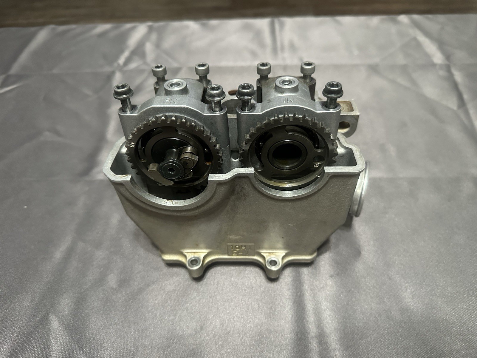2008-2009 Suzuki Rmz 250 Complete Cylinder Head Cams OEM Genuine Damaged 2008-2009 Suzuki Rmz 250 Complete Cylinder Head Cams OEM Genuine Damaged