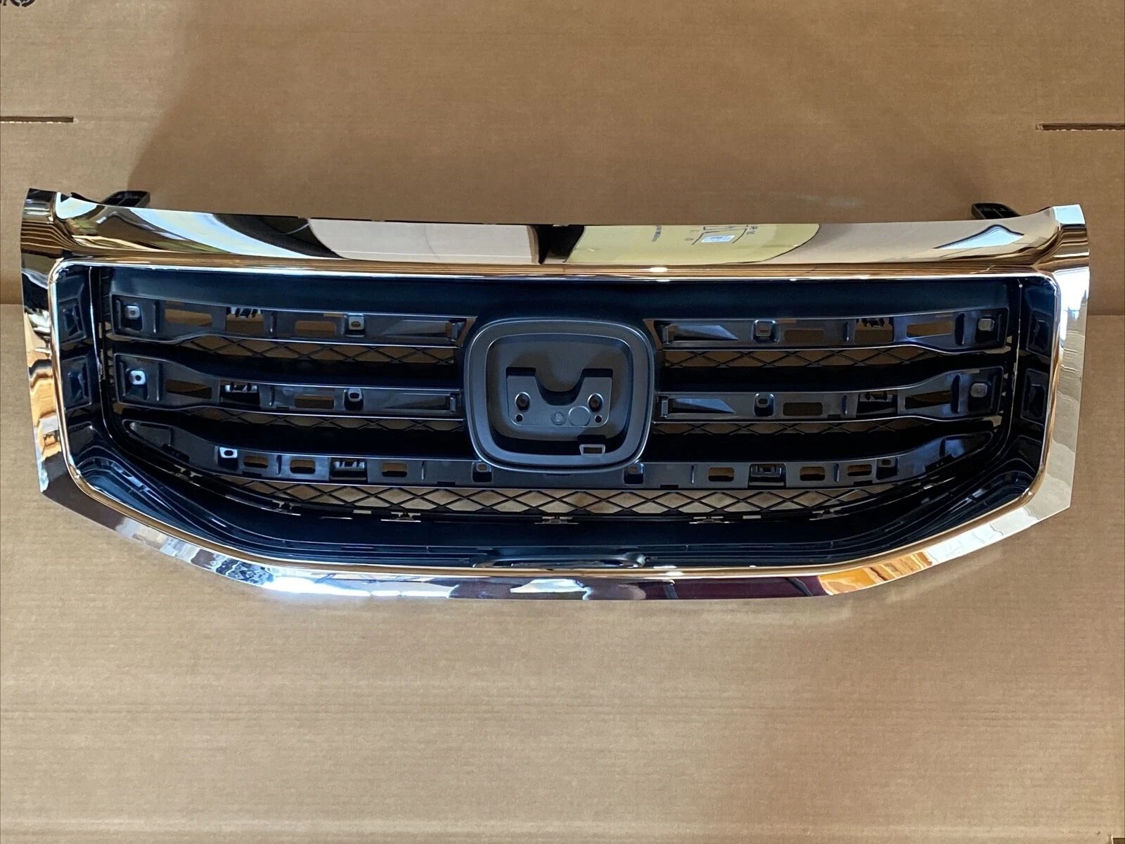 For 2012-2015 Honda Pilot Front Bumper Upper Grille Panel Black Chrome Set 2pc