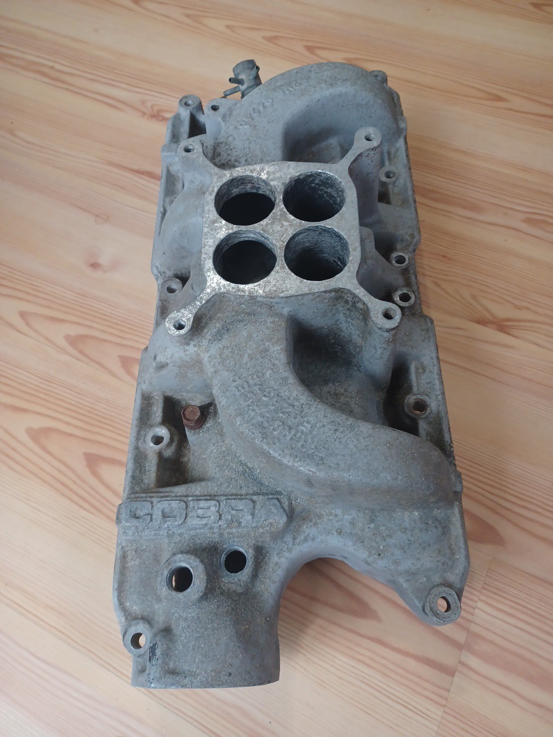 Ford Shelby 289 Intake With Large COBRA Letters Ford Shelby 289 Intake With Large COBRA Letters