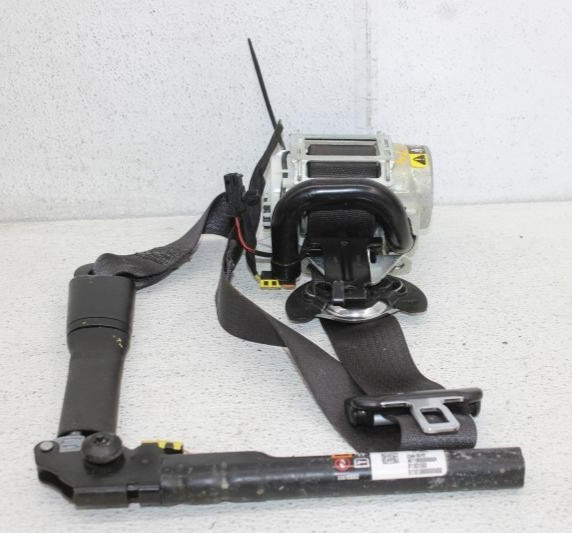 2014-2016 Chevrolet Silverado 1500 Front Right Passenger Seat Belt Ret Black Oem