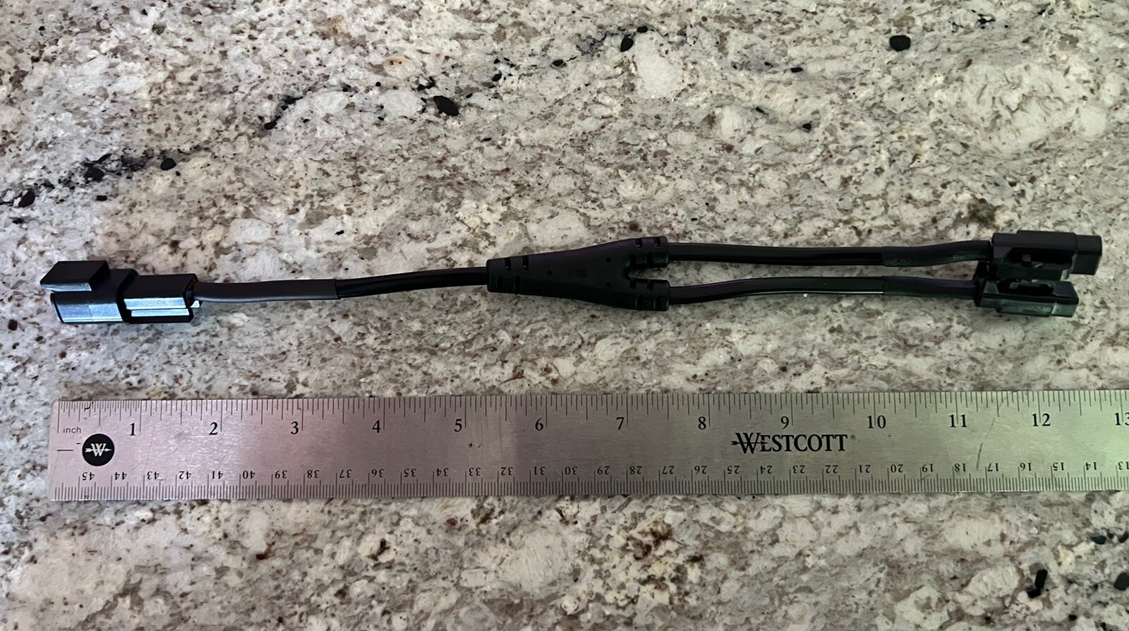 1pc DTM Y-split 2 Port DTM-2 to 2 Port DTM-2 Cable Deutsch Two Way Splitter 1pc DTM Y-split 2 Port DTM-2 to 2 Port DTM-2 Cable Deutsch Two Way Splitter