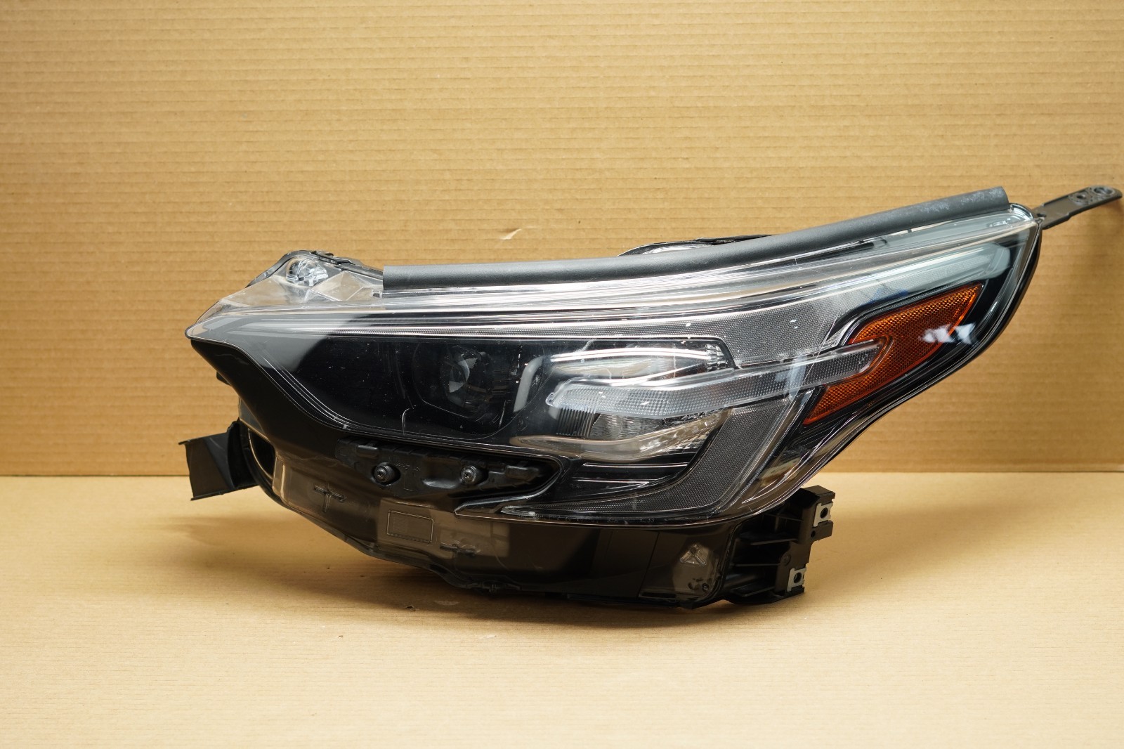 2023 - 2024 Subaru Legacy Outback LED LH Left Driver Headlight OEM #28 USA W1