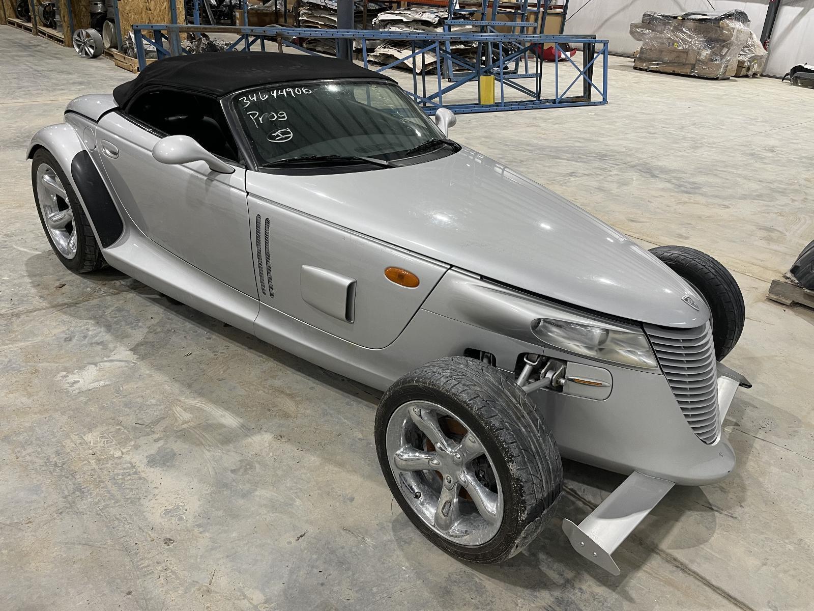 2001 PLYMOUTH PROWLER AUTOMATIC TRANSMISSION AT 99 00 01 02 NOT COMPLETE VEHICLE