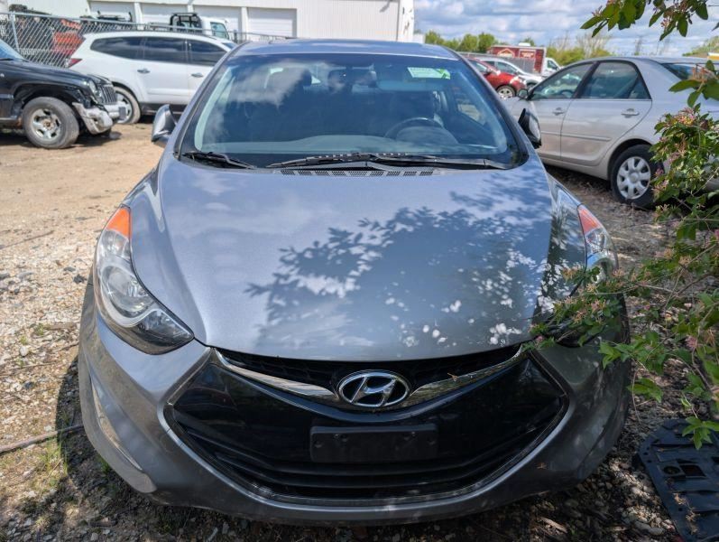 2011-2016 Elantra Driver Side Left Fender Body Panel Sedan Local Pickup Only