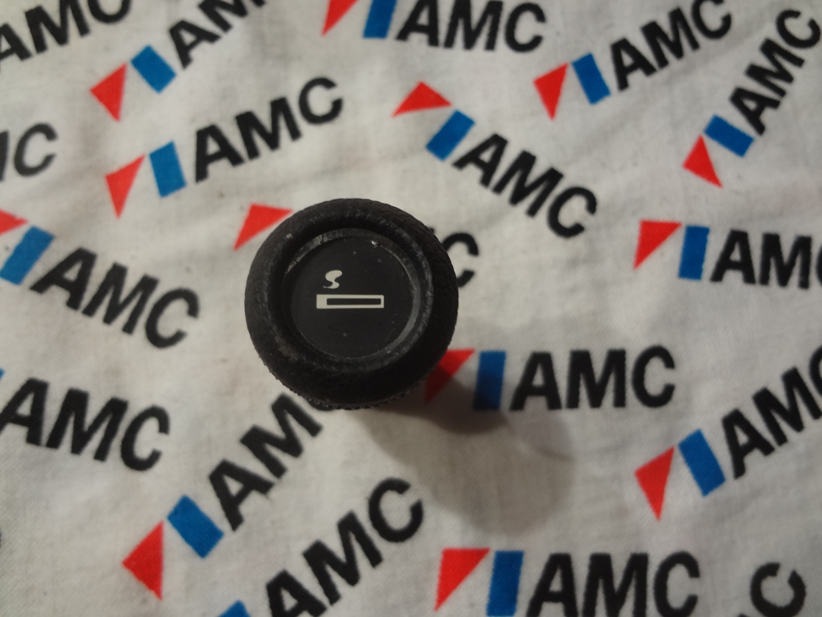 NOS AMC JEEP LIGHTER CJ WAGOONEER NOS AMC JEEP LIGHTER CJ WAGOONEER