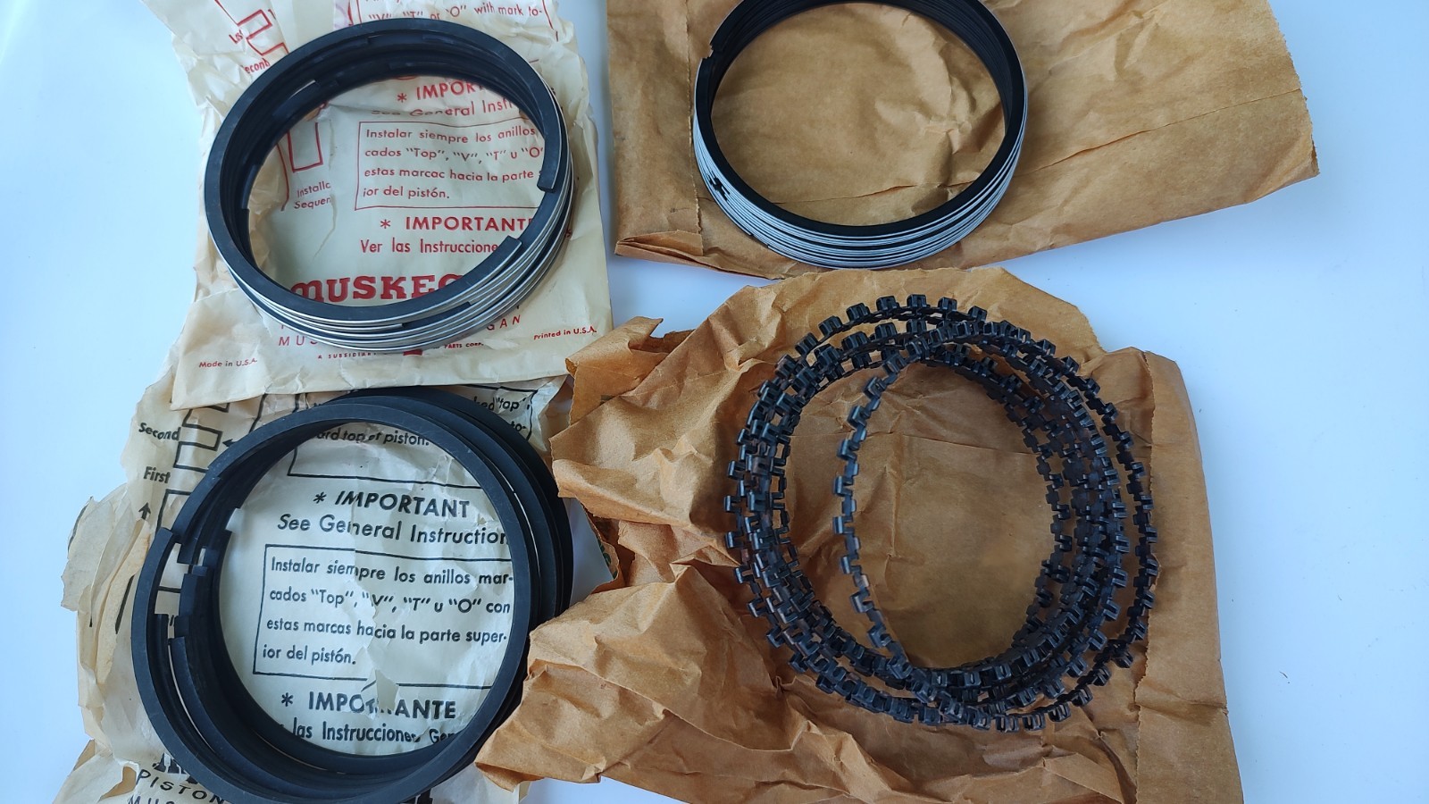 NOS Muskegon Chrome Piston Rings #PS4019M 8 Cylinder 3-5/8