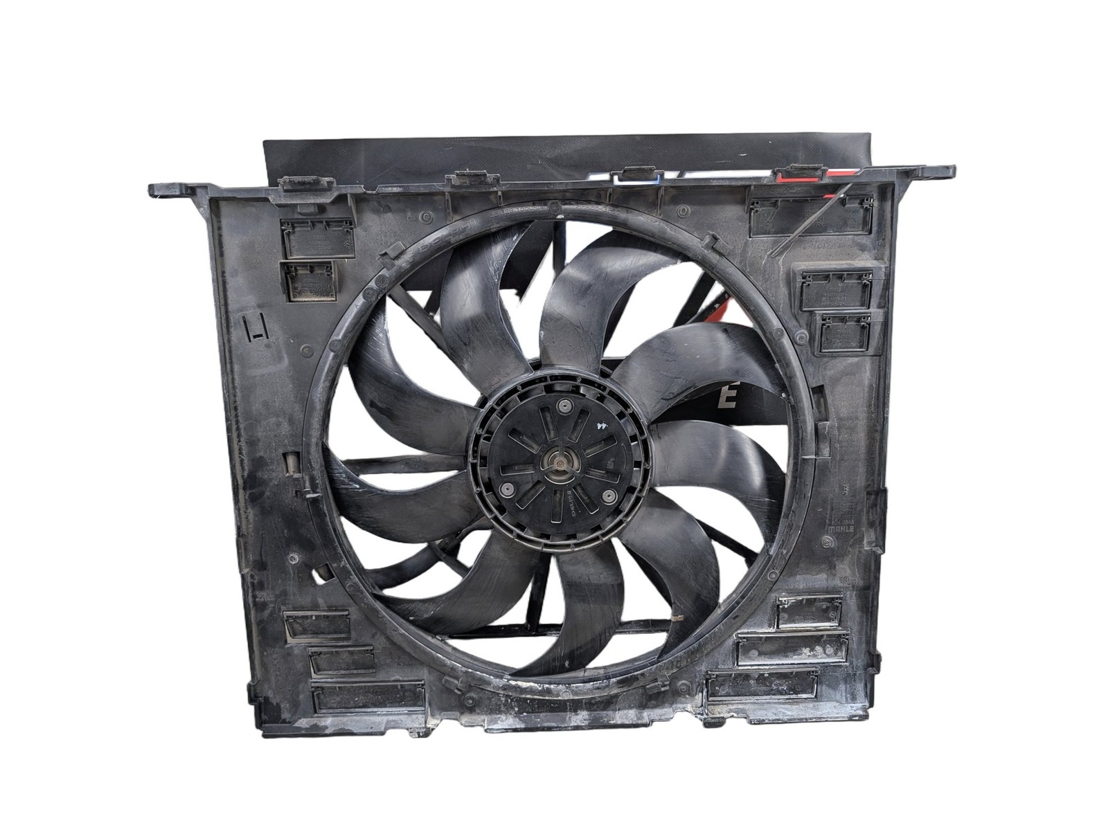 2016-2017 BMW 750i G12 Radiator Fan Shroud w/ Motor 8619625 OEM B46 B58 N63