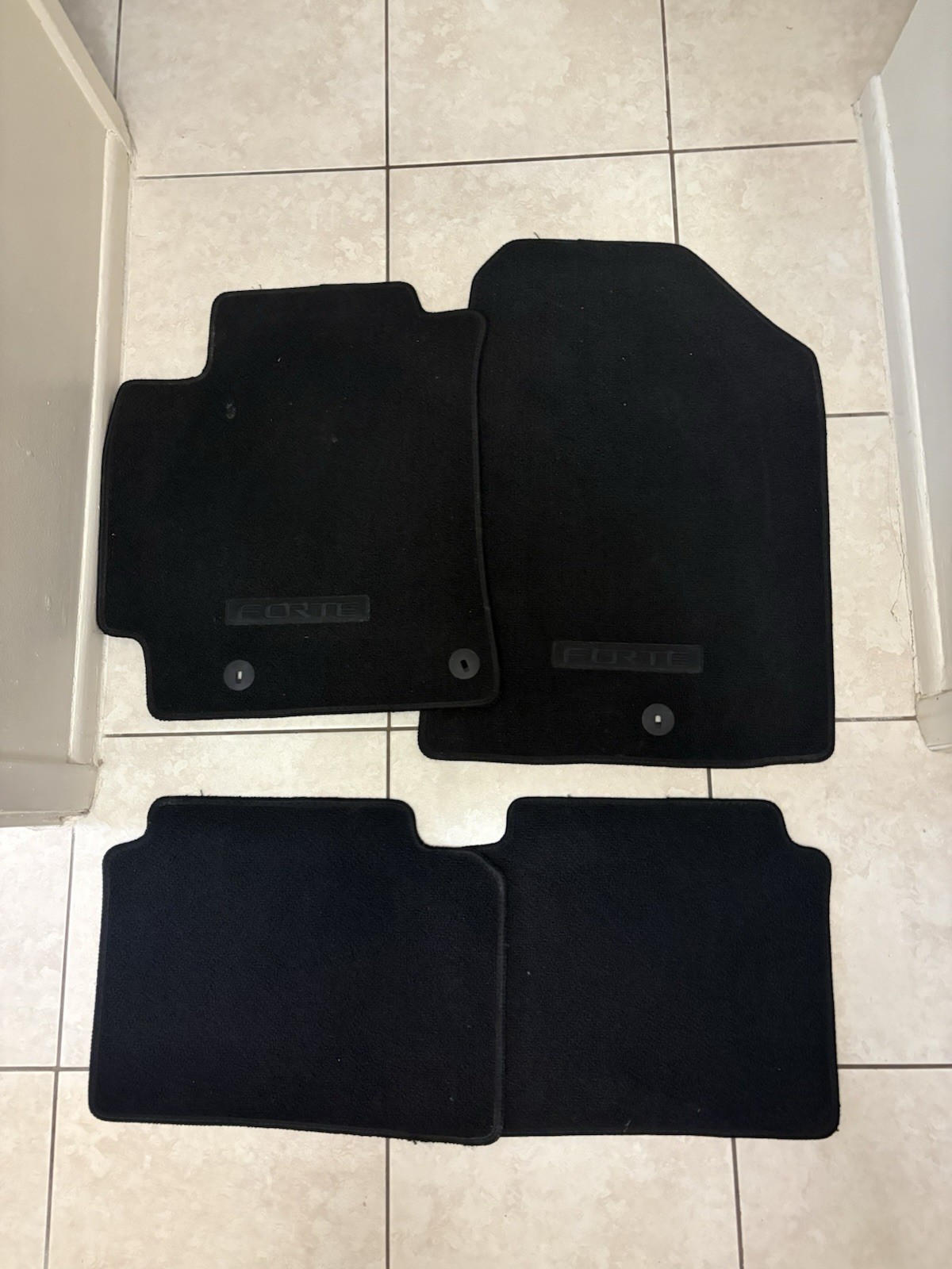 2019-2024 Kia Forte Carpeted Floor Mat Set 4pcs M6F14-AC001 Kia OEM New Genuine 2019-2024 Kia Forte Carpeted Floor Mat Set 4pcs M6F14-AC001 Kia OEM New Genuine