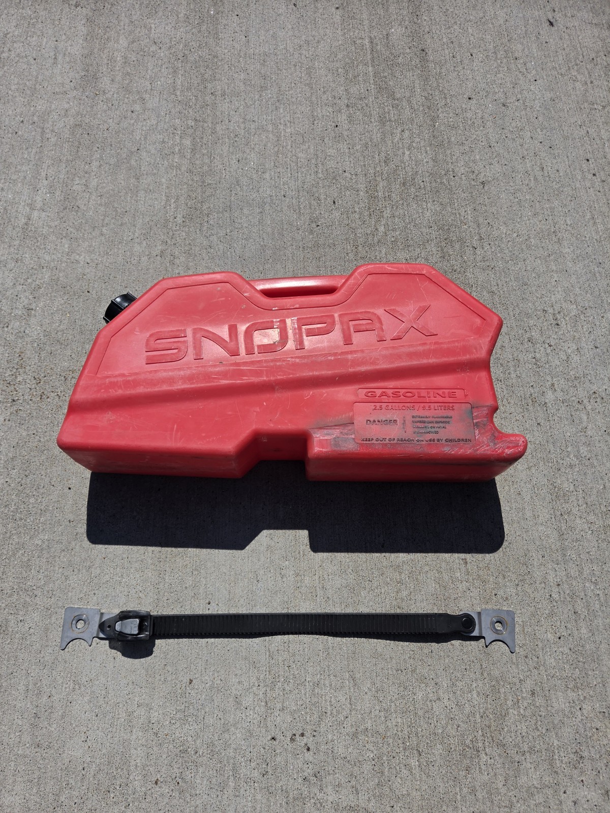 RotopaX SnopaX 2.5 Gallon Fuel Can for Timbersled ARO RotopaX SnopaX 2.5 Gallon Fuel Can for Timbersled ARO