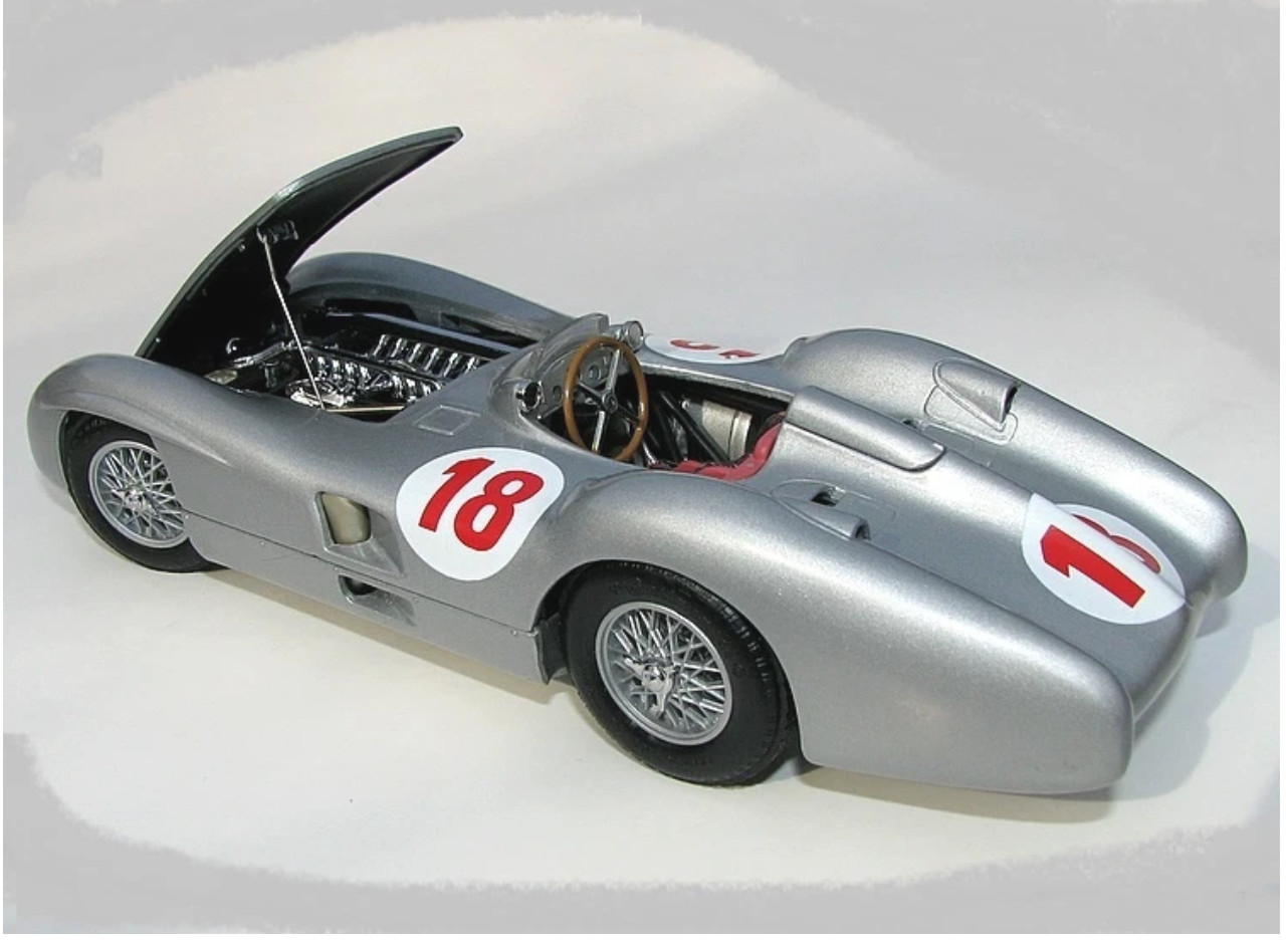 Mercedes-Benz Vintage Concept Spoke Wheels Race Car Custom Built 1:24SCALE MODEL Mercedes-Benz Vintage Concept Spoke Wheels Race Car Custom Built 1:24SCALE MODEL