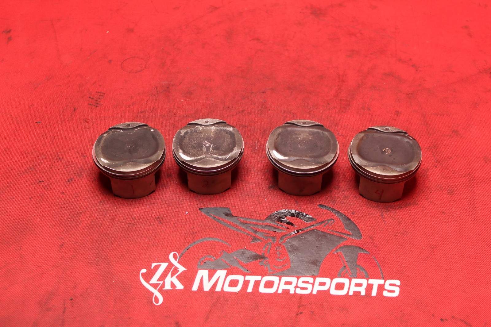 99-07 Gen 1 Hayabusa OEM Piston Set