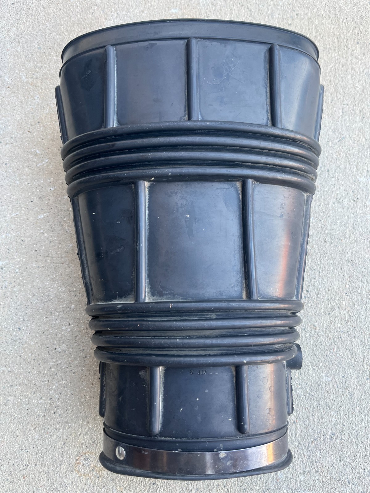 92-93 CHEVROLET CORVETTE C4 AIR INTAKE TUBE DUCT PIPE OEM 92-93 CHEVROLET CORVETTE C4 AIR INTAKE TUBE DUCT PIPE OEM